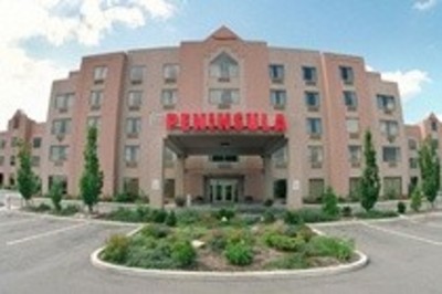 image 1 for Peninsula Inn & Resort in Niagara Falls