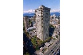 Century Plaza Hotel & Spa in Vancouver