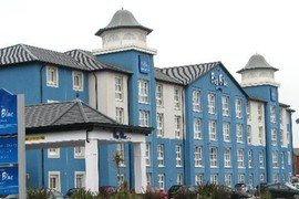 Big Blue hotel in Blackpool