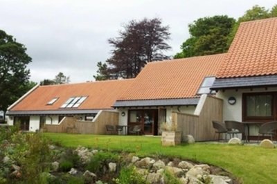 Wheelchair-friendly lodge with Closomat toilet in Fife, Scotland