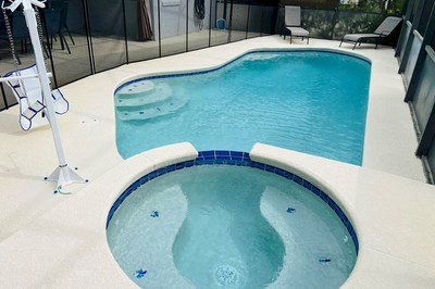 Villa with Pool Hoist, Florida