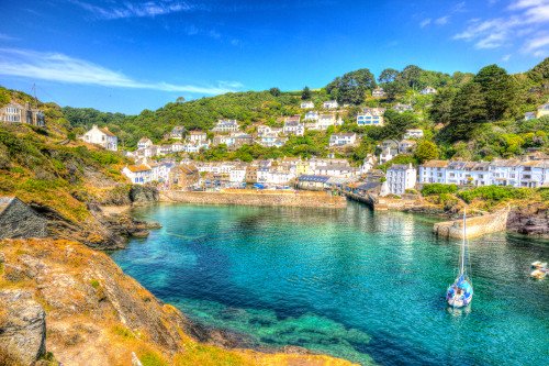 Sunny Cornwall village by the sea